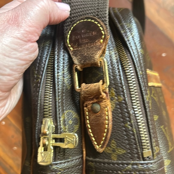 Louis Vuitton Reporter GM Monogram - Picture 8 of 14